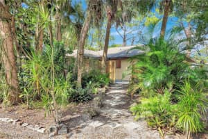 13883 Grenada Way, Fort Myers, FL 33905 Sold 12/23/24