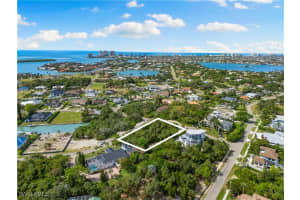 1130 Caxambas Drive, Marco Island, FL 34145 - MLS#224088939
