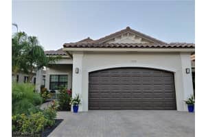 11620 Meadowrun Cir, Fort Myers