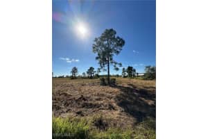 23915 Dixie Road, Labelle, FL 33935 Sold 05/14/25