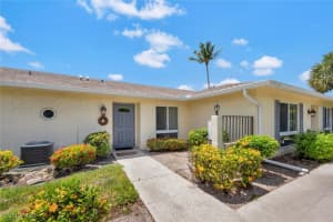 83 Glades Boulevard, Naples, FL 34112 - MLS#224089180