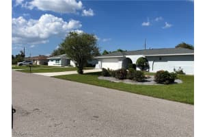 121 45th Terrace, Cape Coral, FL 33904 Sold 03/18/25