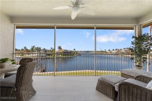 218 Waterway Court, Marco Island, FL 34145 - MLS#224089359
