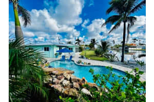 2669 Bridgeview Street, Matlacha, FL 33993 Sold 01/06/25