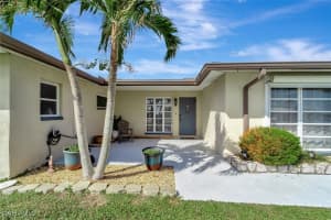 12 Golfview Road, Rotonda West, FL 33947 Sold 05/23/25