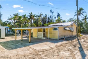 2655 Pine Street, Matlacha, FL 33993 Sold 02/07/25
