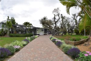 131 Falkirk Street, Fort Myers Beach, FL 33931 - MLS#224089522