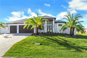3722 1st Street, Cape Coral, FL 33991 Sold 03/28/25