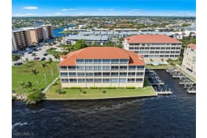 4235 20th Place, Cape Coral, FL 33904 Sold 03/14/25