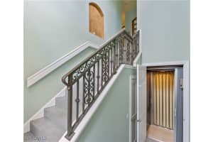 5021 Maxwell Circle, Naples, FL 34105 - MLS#224089613