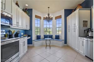 5021 Maxwell Circle, Naples, FL 34105 - MLS#224089613