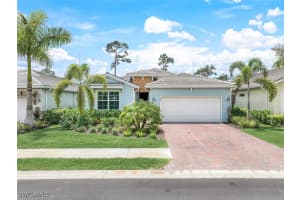 424 Polihale Way, Naples, FL 34114 Sold 01/17/25