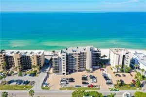9375 Gulf Shore Drive, Naples, FL 34108 Sold 03/20/25
