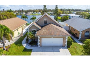 385 Leawood Circle, Naples, FL 34104 Sold 12/20/24