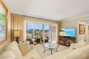 300 Park Shore Drive, Naples, FL 34103 Sold 12/31/24