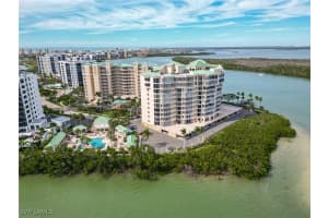 4137 Bay Beach Ln 532, Fort Myers Beach