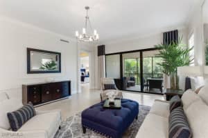 16382 Viansa Way 3-102, Naples