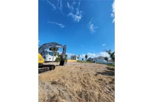 7910 Buccaneer Drive, Fort Myers Beach, FL 33931 - MLS#224090067