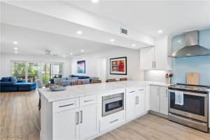 525 10th Avenue, Naples, FL 34102 Sold 04/30/25