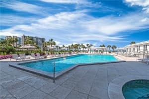 4041 Gulf Shore Boulevard, Naples, FL 34103 Sold 03/28/25