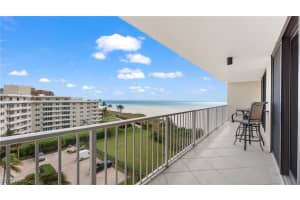 260 Seaview Court, Marco Island, FL 34145 Sold 01/31/25