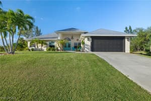 211 Sw 21st Ln, Cape Coral