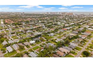 766 95TH Avenue, Naples, FL 34108 Sold 01/10/25