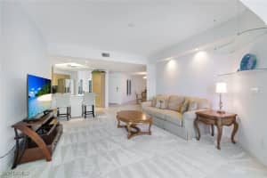 2233 Anchorage Lane, Naples, FL 34104 - MLS#224090305