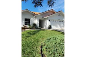 16296 Kelly Woods Drive, Fort Myers, FL 33908 - MLS#224090372