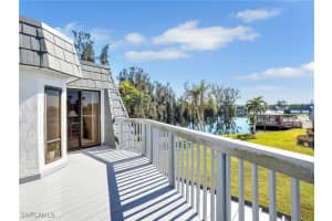 16041 Amberwood Lake Court, Fort Myers, FL 33908 - MLS#224090376