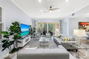 2859 Tiburon Blvd E 101, Naples