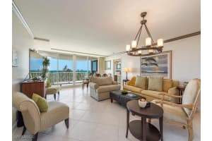6849 Grenadier Boulevard, Naples, FL 34108 - MLS#224090477