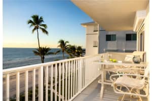 1977 Gulf Shore Boulevard, Naples, FL 34102 - MLS#224090509