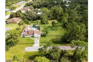 1122 Desoto Avenue, Lehigh Acres, FL 33972 Sold 02/27/25
