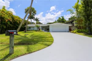 1171 Rainbow Drive, Naples, FL 34104 Sold 01/31/25