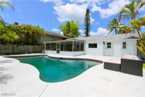 1171 Rainbow Drive, Naples, FL 34104 Sold 01/31/25