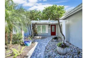 4581 Lakewood Boulevard, Naples, FL 34112 Sold 04/21/25