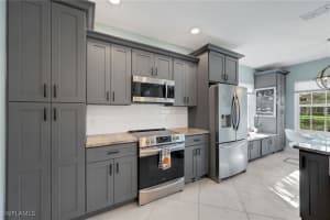 14600 Glen Cove Drive, Fort Myers, FL 33919 Sold 12/16/24