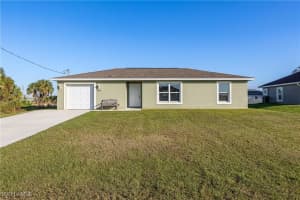 1081 Jupiter Loop, Labelle, FL 33935 Sold 03/24/25