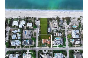 670 GULF SHORE Boulevard, Naples, FL 34102-8635 Sold 05/29/25