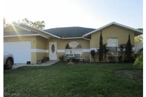 2221 54th Terrace, Naples, FL 34116 Sold 01/17/25
