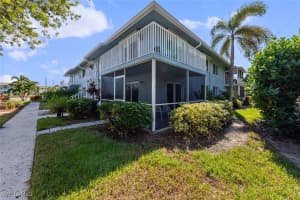 256 Palm Drive, Naples, FL 34112 Sold 02/21/25