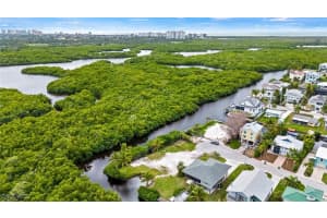 1276 Grand Canal Drive, Naples, FL 34110 - MLS#224090983