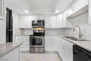 1511 Estero Boulevard, Fort Myers Beach, FL 33931 Sold 11/27/24