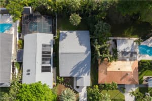 812 102nd Avenue, Naples, FL 34108 - MLS#224091058