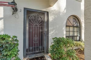 220 Deerwood Circle, Naples, FL 34113 Sold 02/12/25