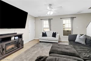 373 Leawood Circle, Naples, FL 34104 Sold 01/28/25