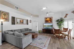 651 10th Avenue, Naples, FL 34102 Sold 06/30/25