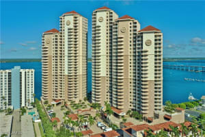 2104 W First St 902, Fort Myers