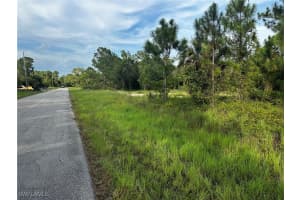 208 Hagan Avenue, Lehigh Acres, FL 33974 Sold 01/28/26